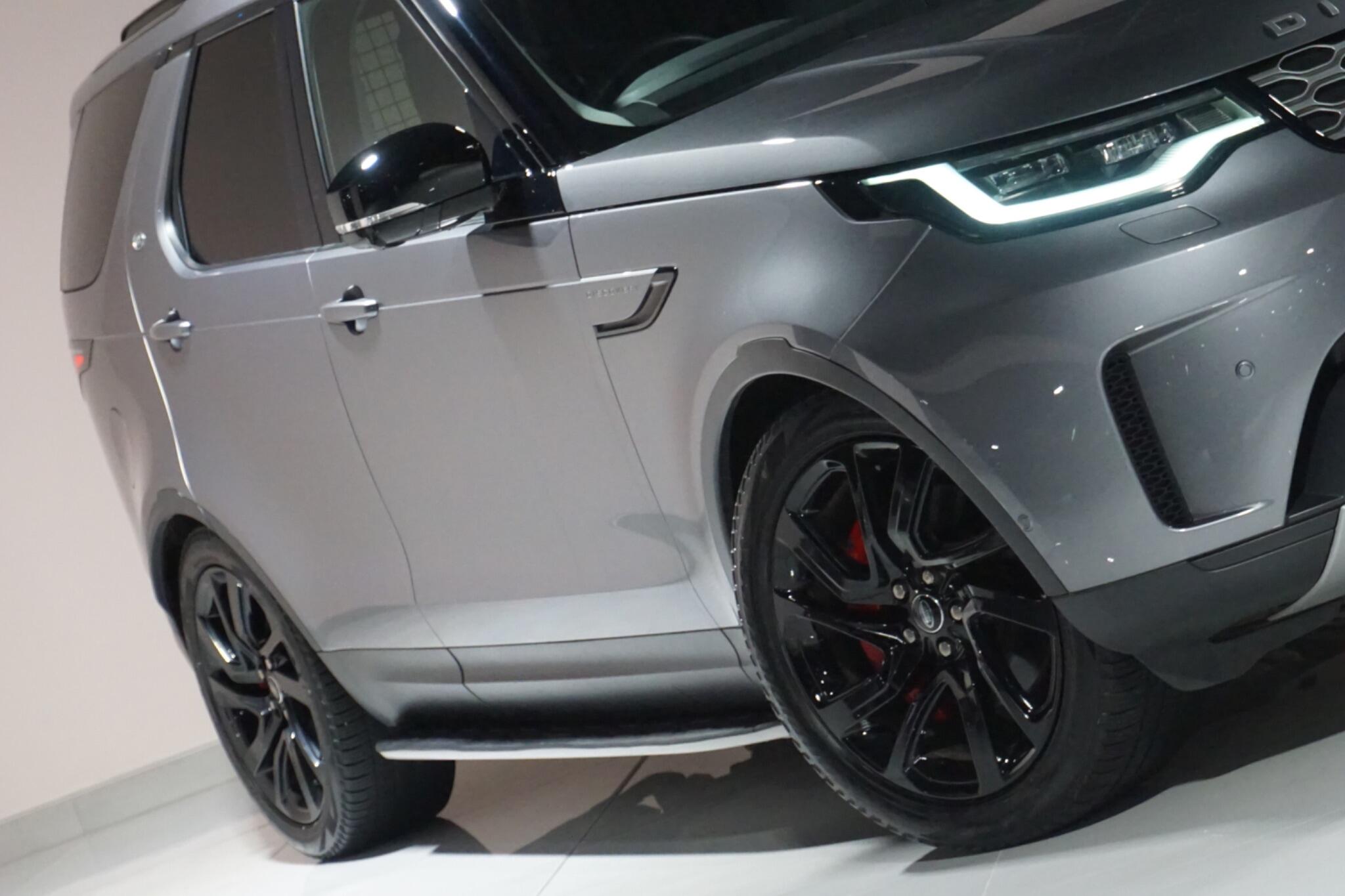 Land Rover Discovery 3.0 D300 MHEV SE SUV 5dr Diesel Auto 4WD Euro 6 (s/s) (300 ps)